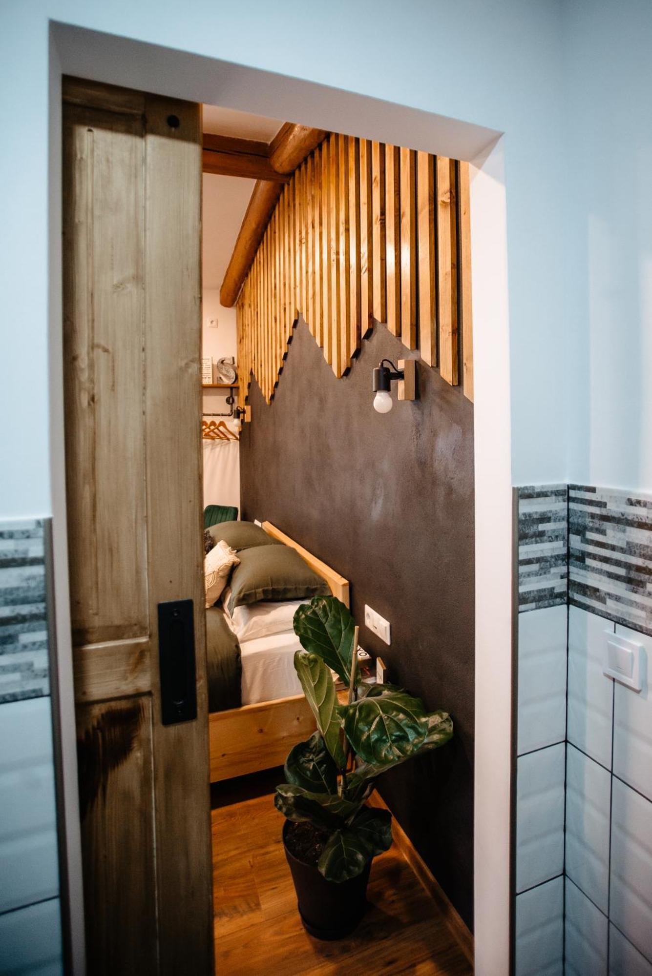 Apartment Skyway Connection Hideaway *
