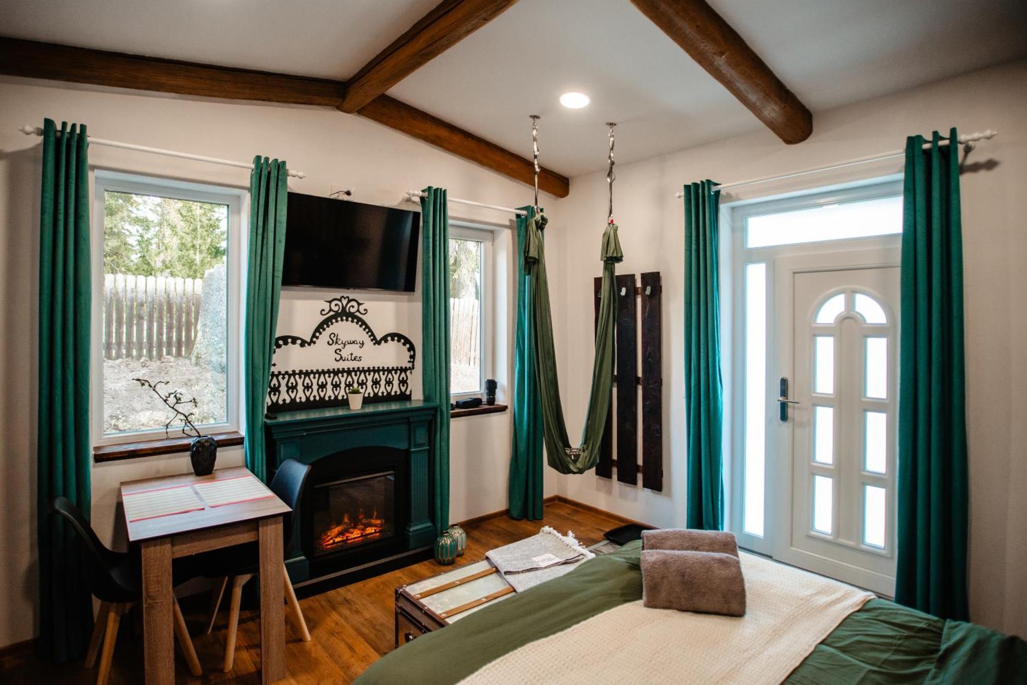 Skyway Connection Hideaway Apartment