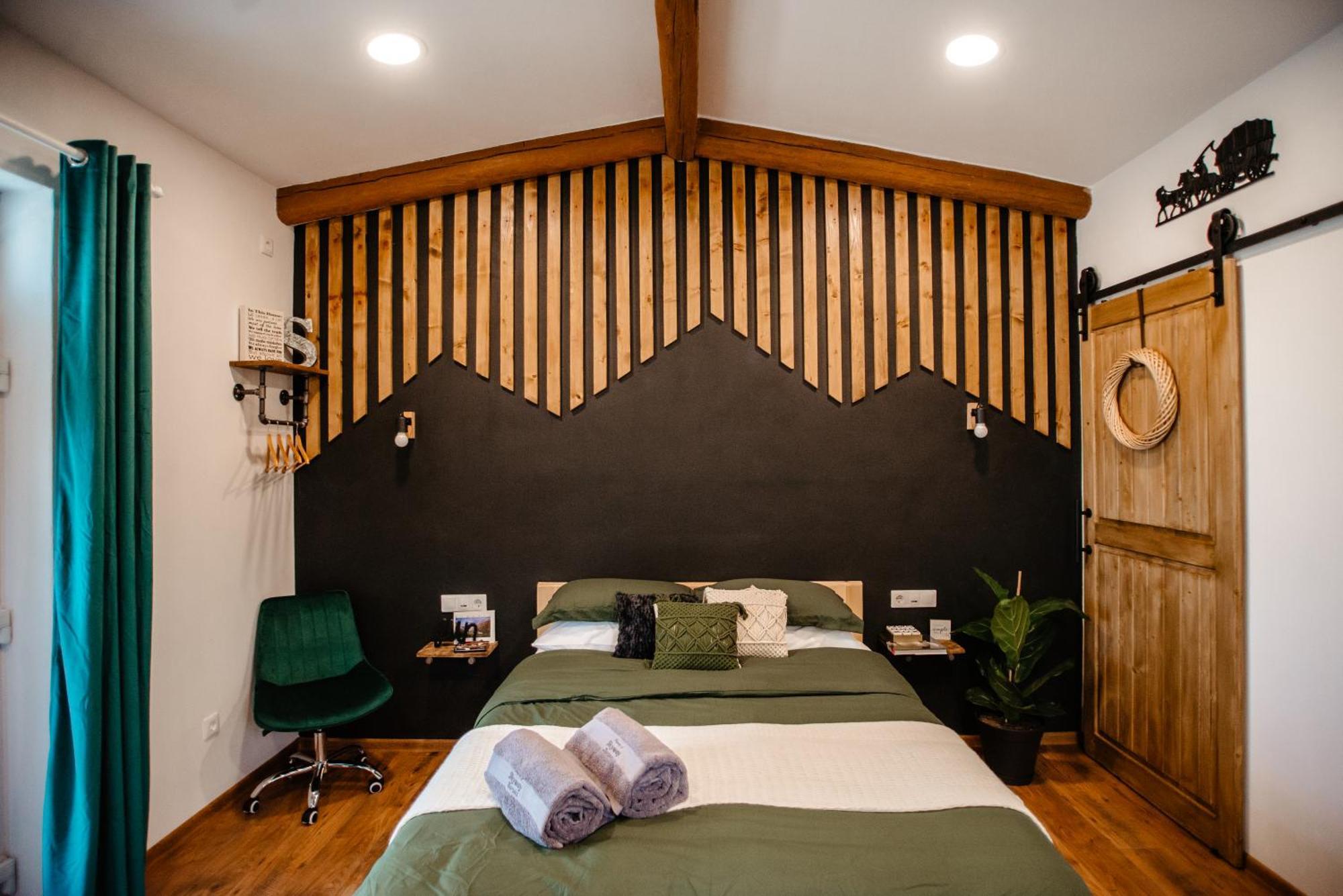 Apartment Skyway Connection Hideaway *