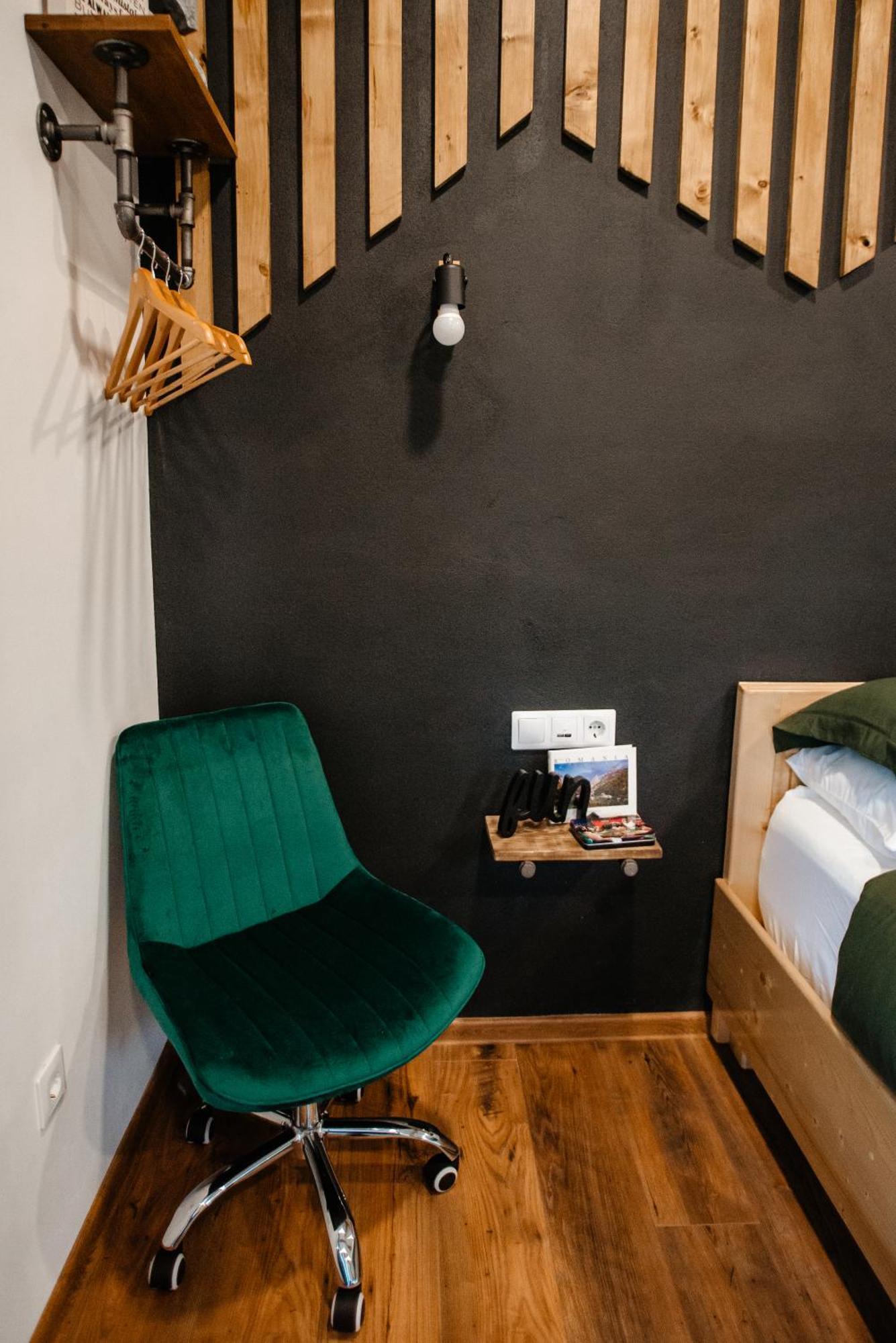Apartment Skyway Connection Hideaway *
