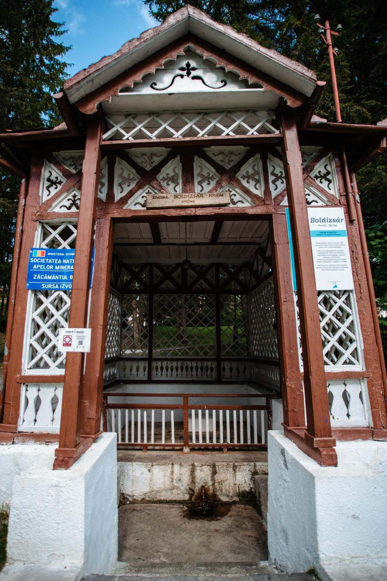Skyway Connection Hideaway *